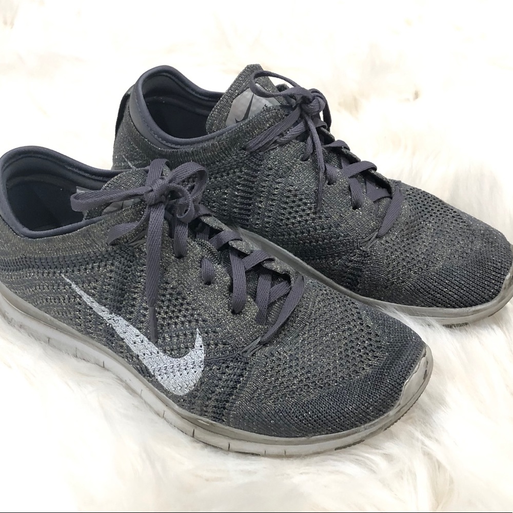 Nike Free TR Flyknit Tennis Shoes